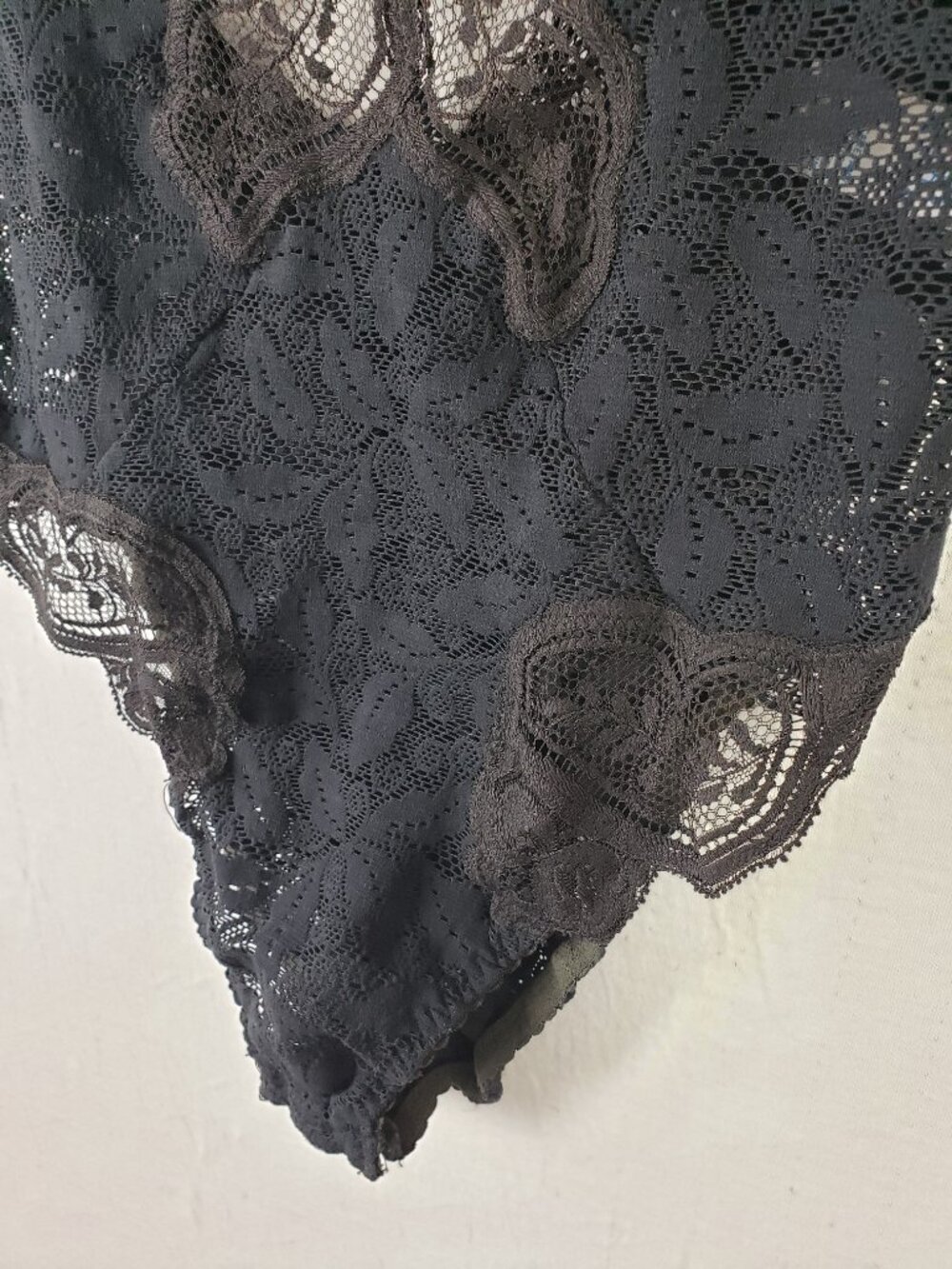 Vintage OLGA Lace Bodysuit Lingerie Black Sheer size M Stretch - Picture 5 of 8